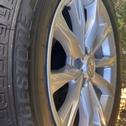 2025 Honda CRV Tires with Rims - New 