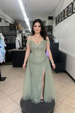 Olive green dress size 14