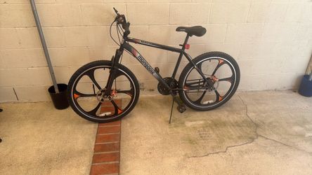 Mongoose  Mack
