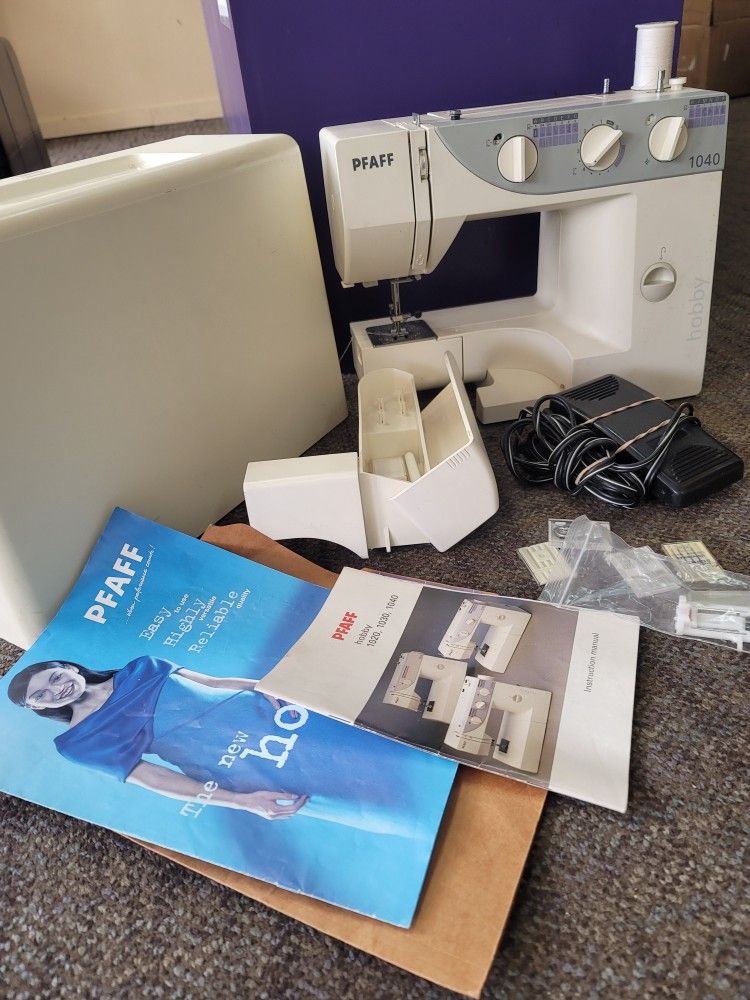 Pfaff hobby 1030 sewing machine