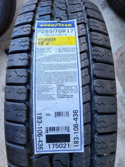 ****(1) ONE GOODYEAR WRANGLER SRA 265/70R17 NEW TIRE**