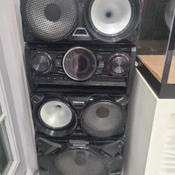 MUSIC!!! SAMSUNG AUDIO