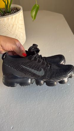 Nike Vapor Max triple black