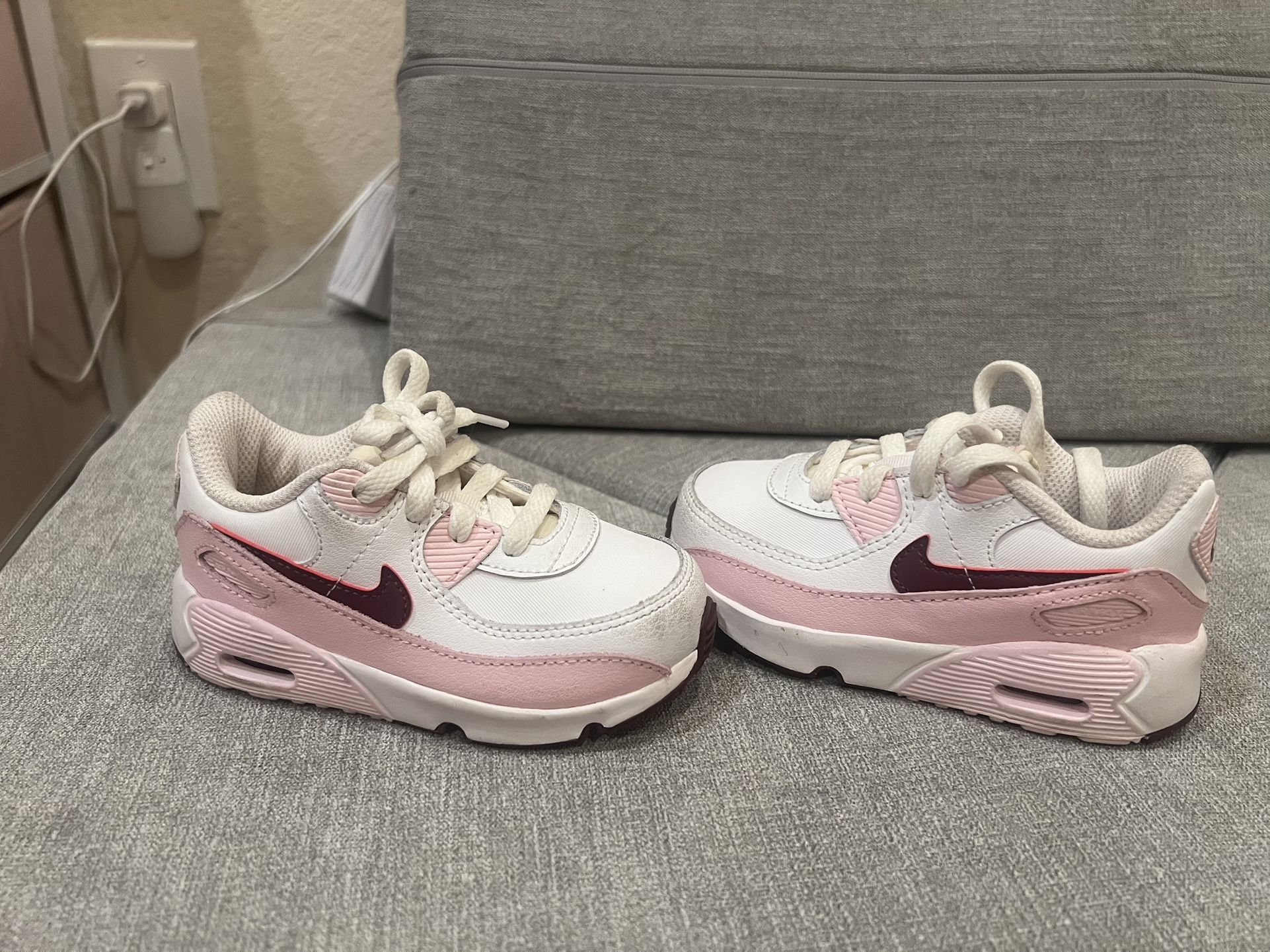 Toddler/ Baby Girl Nike Shoes