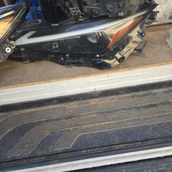 Is 250 headlights 2022