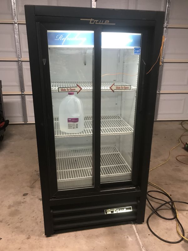 GDM11sd True Commercial refrigerator for Sale in Mesa, AZ OfferUp