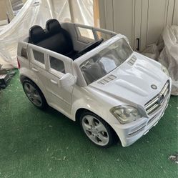 toy car