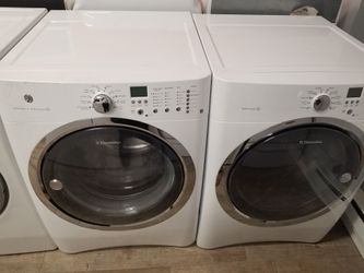 Set washer and dryer