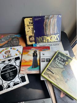 Vinyls CDs / 40 counted