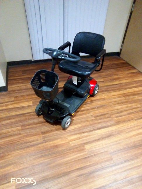 Pride Go Go Elite Traveler Scooter