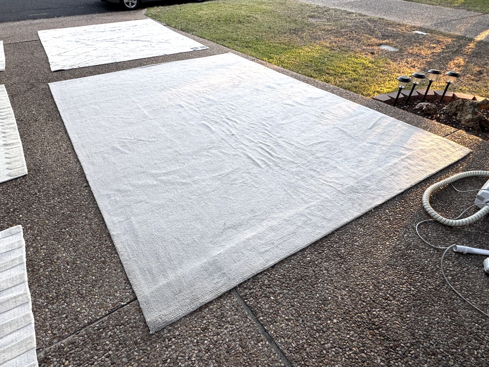 Crate and Barrel Rug 10x14 for Sale in Austin, TX - OfferUp