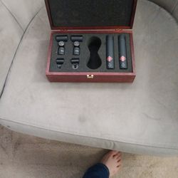Neumann KM 184 Microphones