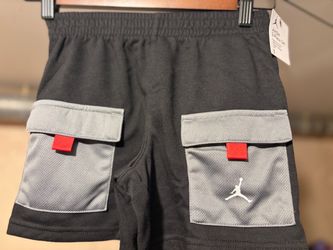 Jordan Kids Cargo Shorts and Shirt set