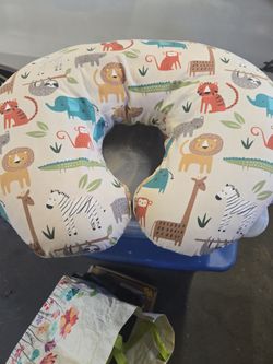 Boppy pillow