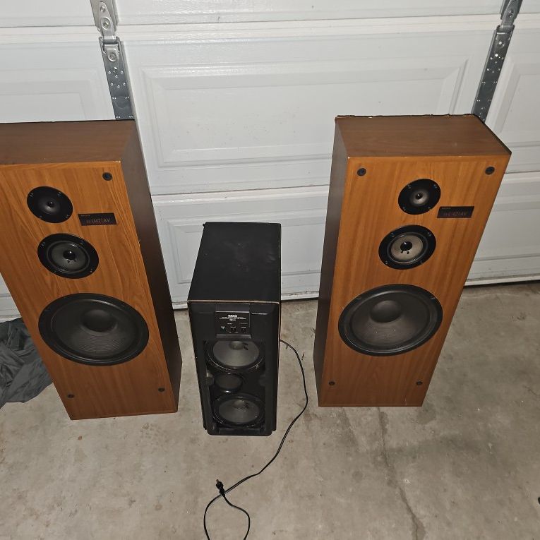 Subwoofer And Speakers