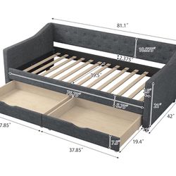 Twin bed with mattras