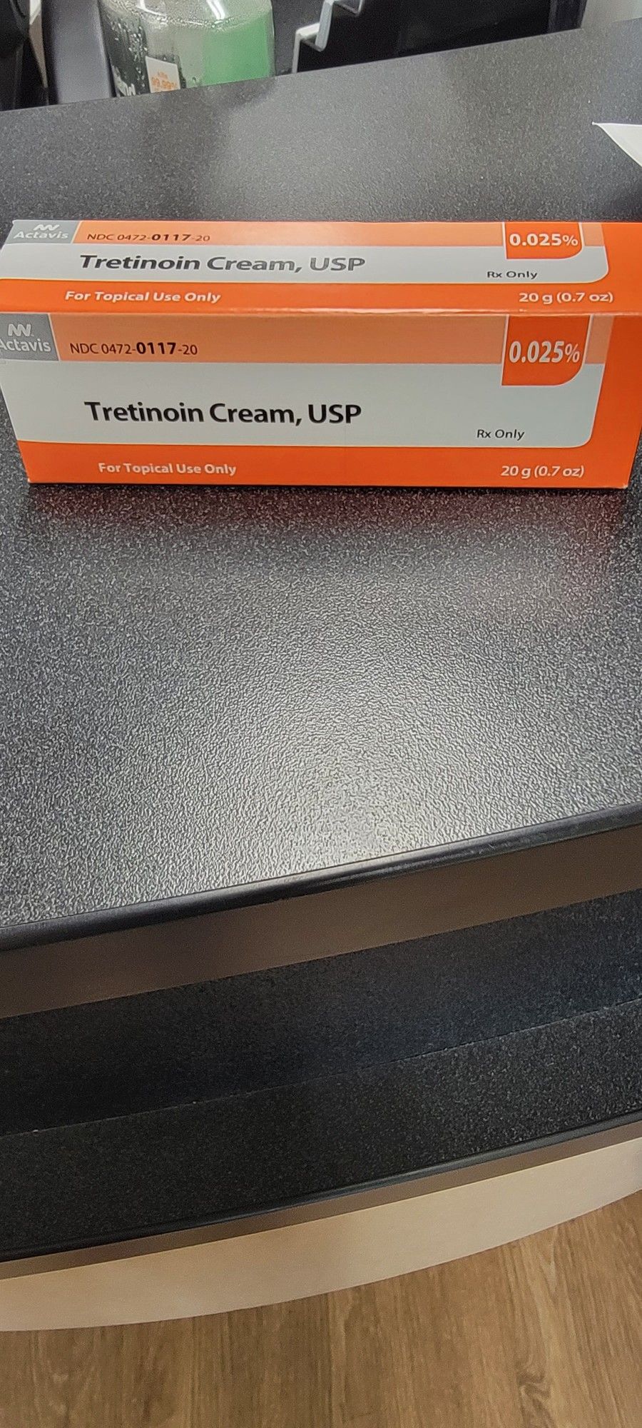 Tretinoin CREAM -foil Seal intact