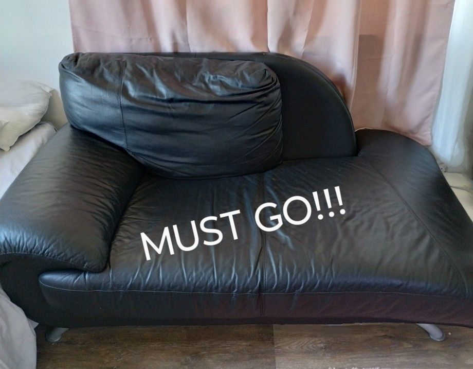 EXTREMELY COMFY BLACK SOFA! IT'S MOVIE TIME!