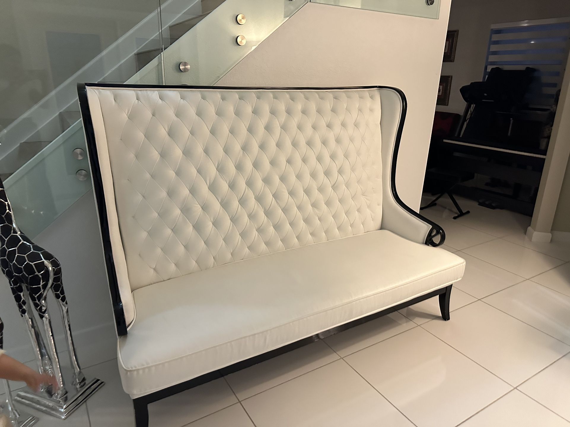 Love Seat And 2 Chair Luxury