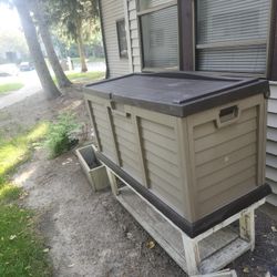 XXXL Outdoor Storage Unit