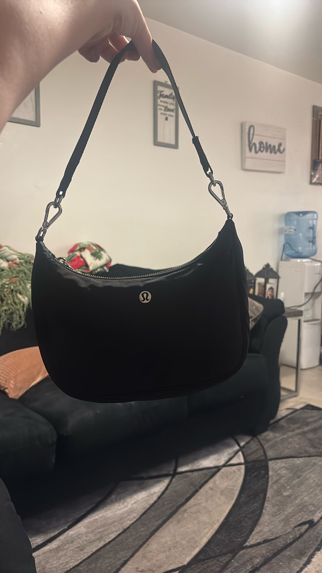 lululemon shoulder bag