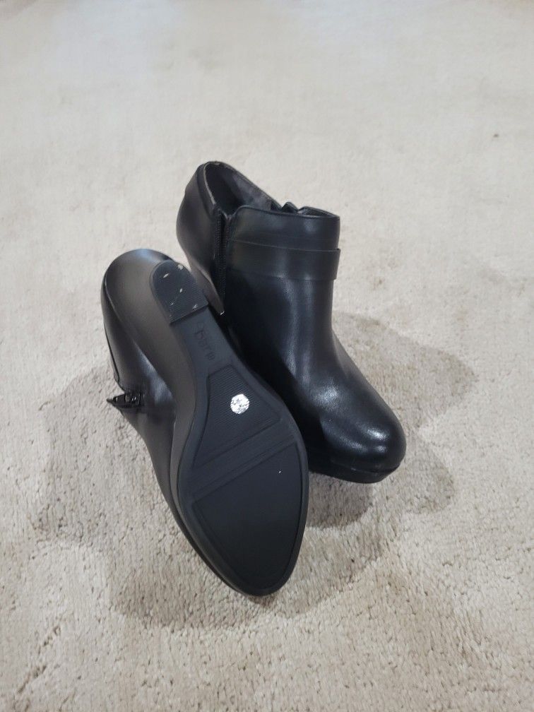 Black Bootie