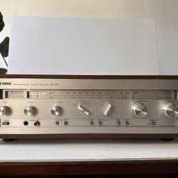 Yamaha CR-620 Receiver