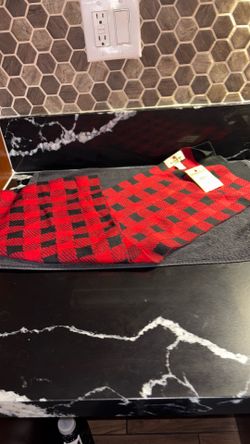 Woolrich Scarf Plaid Red & Black Check Wool Blend  Stretch Knit New  W Tag