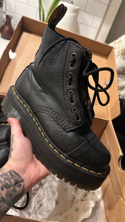 Used dr Martin boots