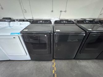 Samsung Black Front-Load Dryer