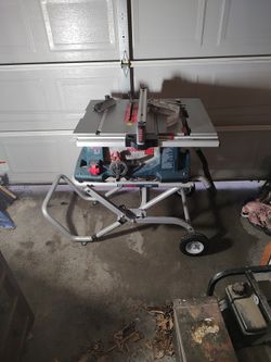 Bosch 4100 w/ Gravity Rise portable stand