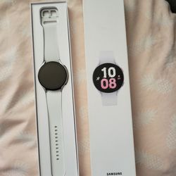 Samsung Galaxy Watch 5