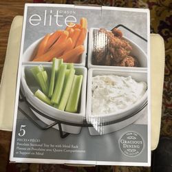 Gracious Dining collection .5Pieces Tray for the table