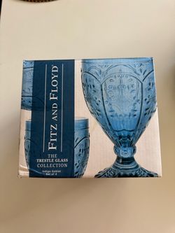 Fitz and Floyd the trestle glass collection Set of 4