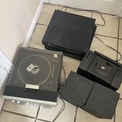 Disc and Tape Changers & Players