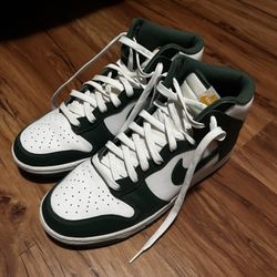 Nike Dunk High Retro Size 9.5 Men 