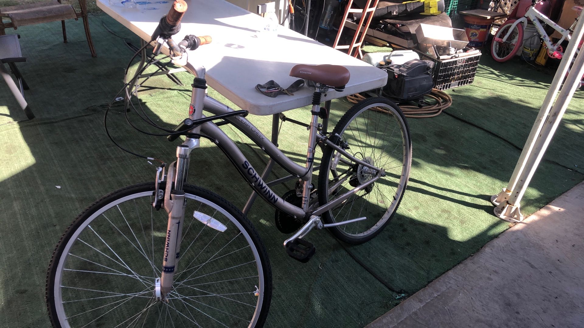 Schwinn Clear Creek