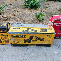 Dewalt Saw Saw Tool only
