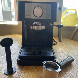 DeLonghi Espresso Maker