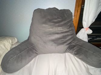 Back pillow support