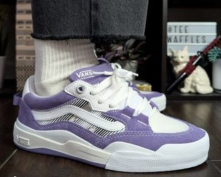 NEW Skate 2 Wayvee Men’s Sneaker, Purple/White, Size 9