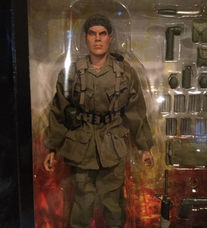 Sideshow Toy 1/6 Scale - Platoon - William Dafoe