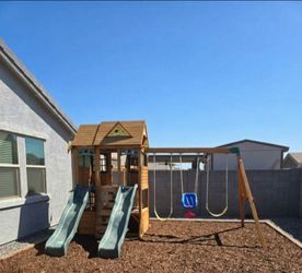 Swing Set Play Area (KidKraft)
