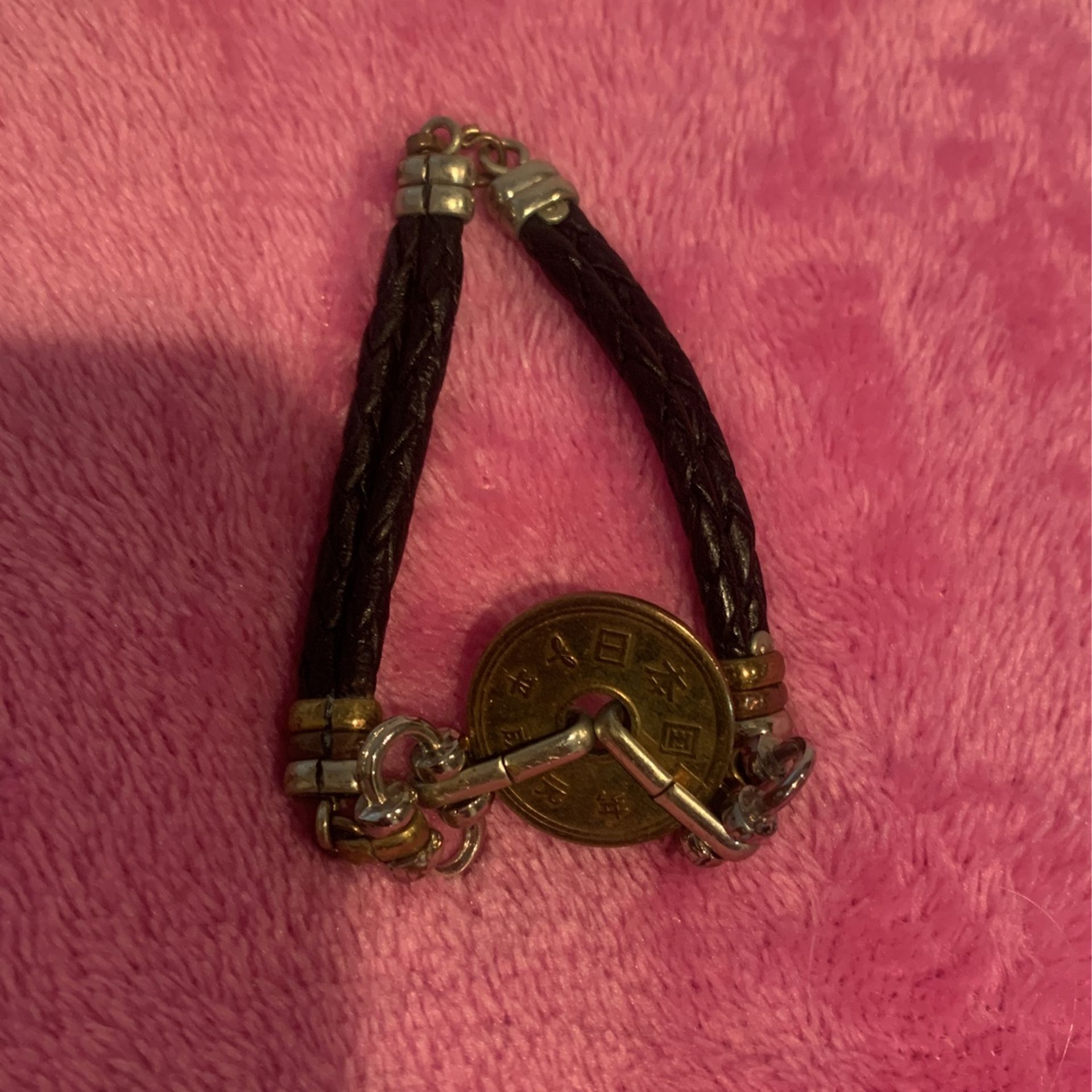 Bracelet