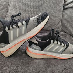 Adidas BOOST size 13