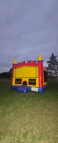 Bounce House Castle