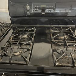 Kenmore Four Burners Gas Range 