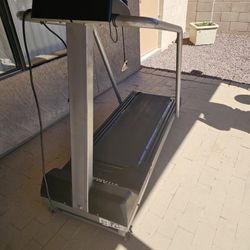 Vitmaster Pro 1200 Treadmill - Excellent for Home Exercise!