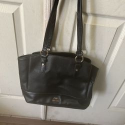 Bolsa Negra Jones New York Signature Limpia $25 