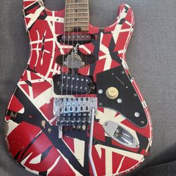 EVH Striped Series Frankenstein Relic Electric Guitar Red/Black/White
